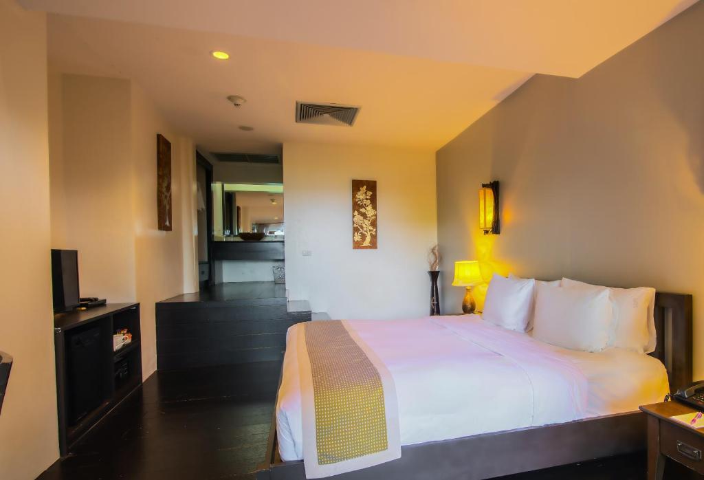 Phi Phi Holiday Resort, Leam Tong Beach - Coral Deluxe Studio
