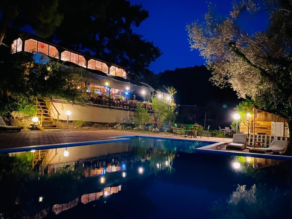 Fotografie z fotogalerie ubytování HavaSuPark Bungalows v destinaci Mavikent