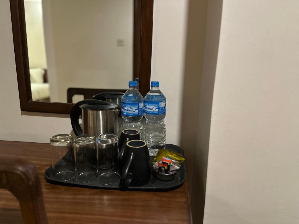 Příslušenství pro přípravu čaje a kávy v ubytování Hotel Everest Nepal