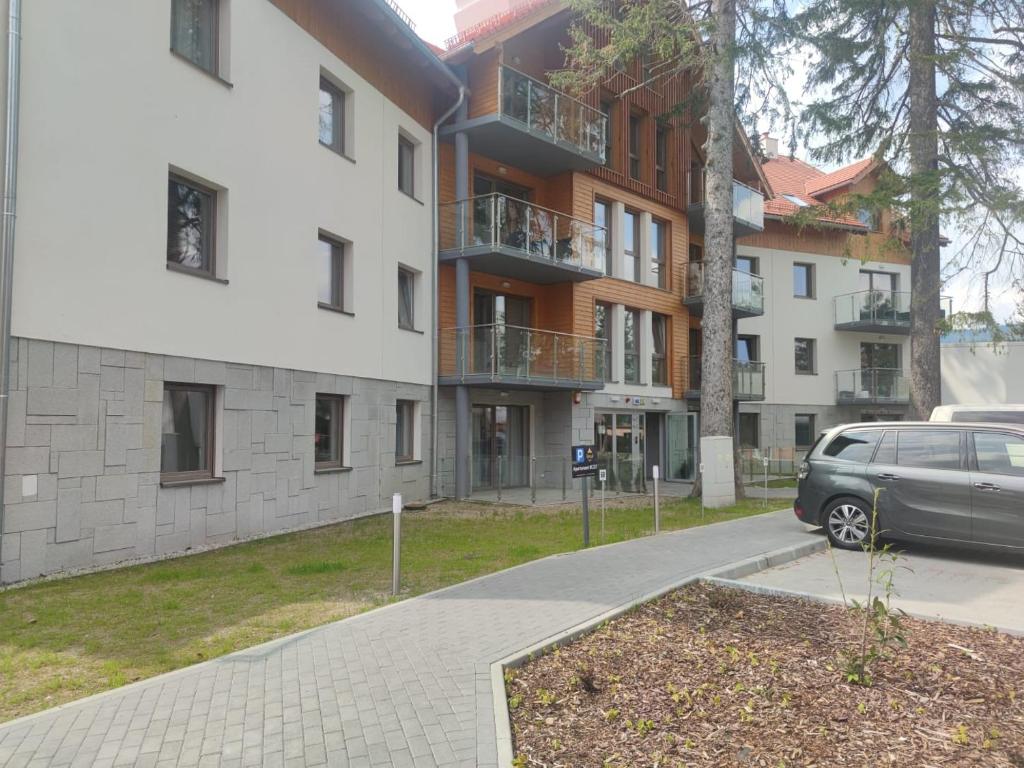Budova, v ktorej sa apartmán nachádza