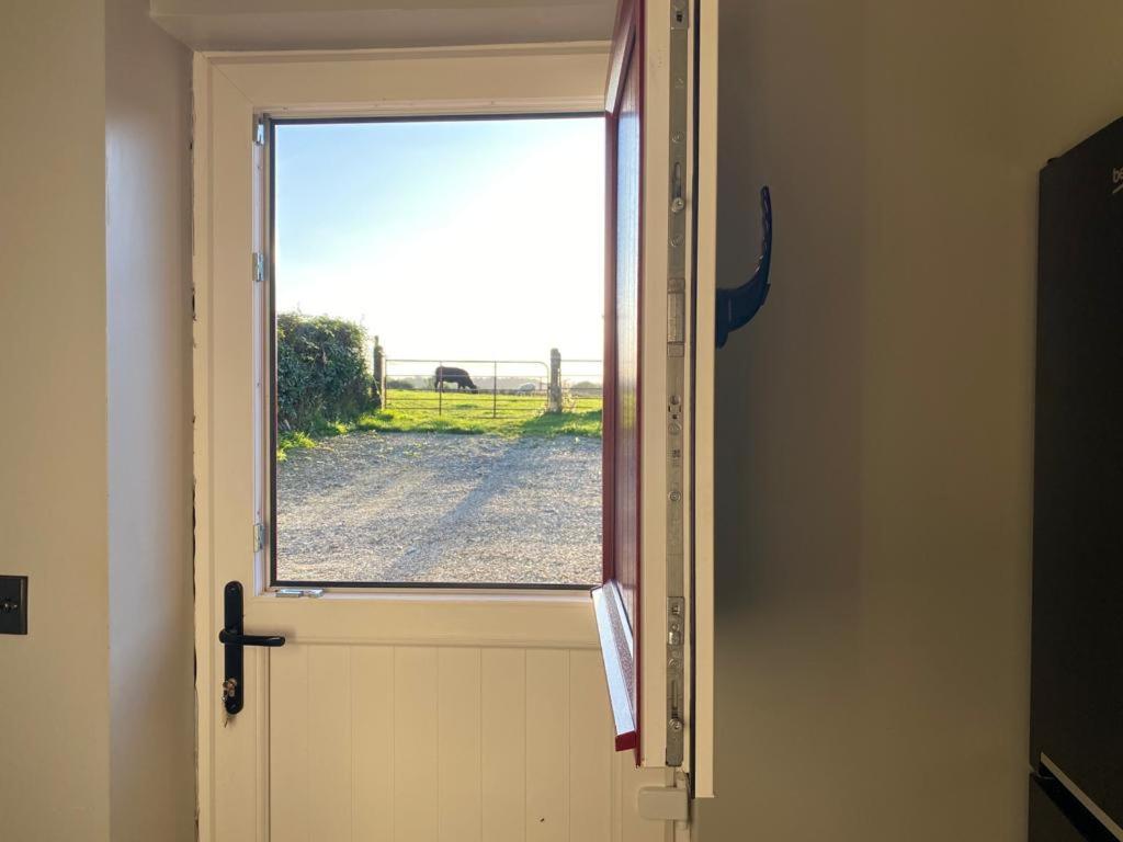 Fotografie z fotogalerie ubytování Christie's Cottage Countryside Escape with Spa v destinaci Dungiven