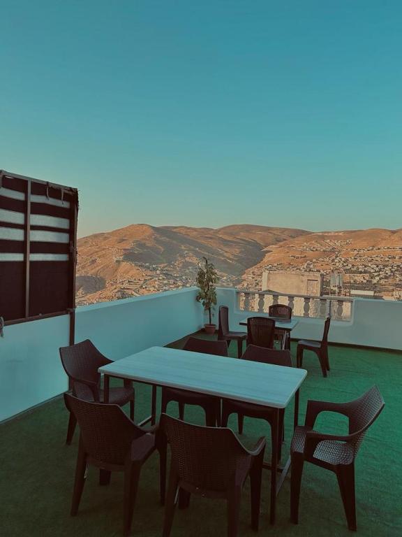 Nespecifikovaný výhled na hory nebo výhled na hory při pohledu z apartmánu