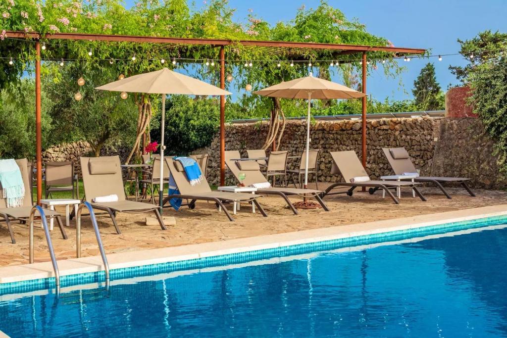 Bazén v ubytování Menorca Agroturismo Llimpet nebo v jeho okolí