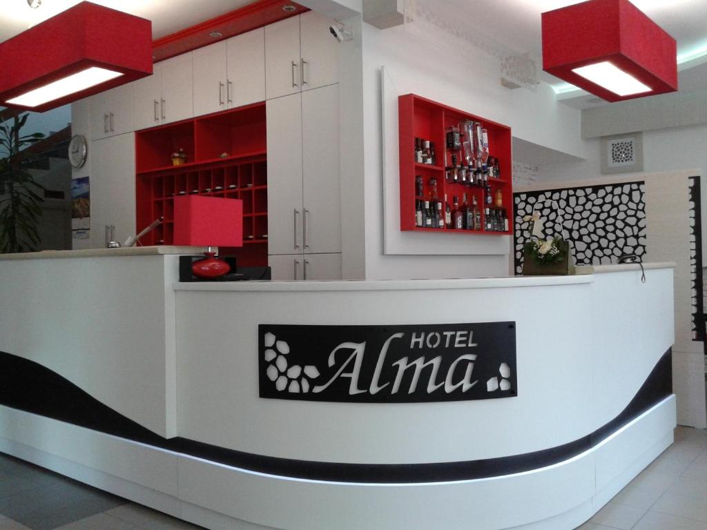 Sertifikat, nagrada, logo ili drugi dokument prikazan u objektu Garni hotel Alma