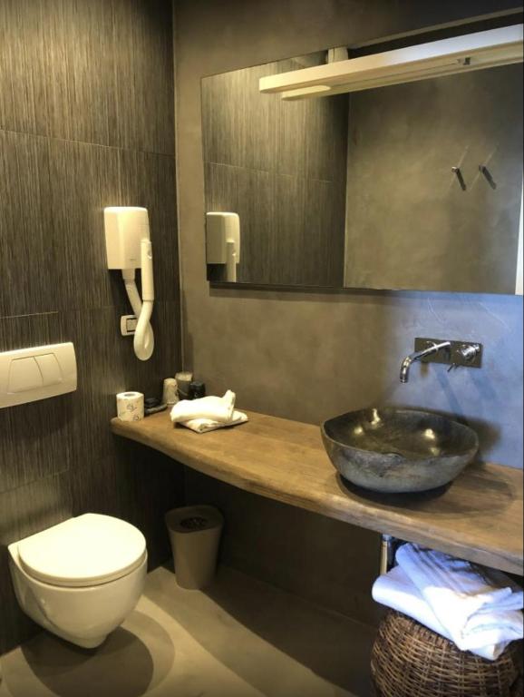 Kopalnica v nastanitvi Hotel Marina Piccola