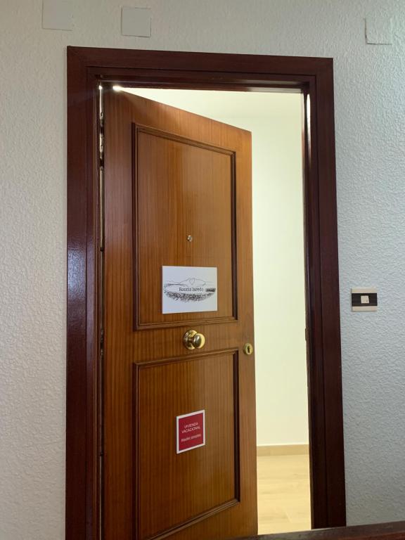 Fotografie z fotogalerie ubytování Rooms Laredo v destinaci Laredo