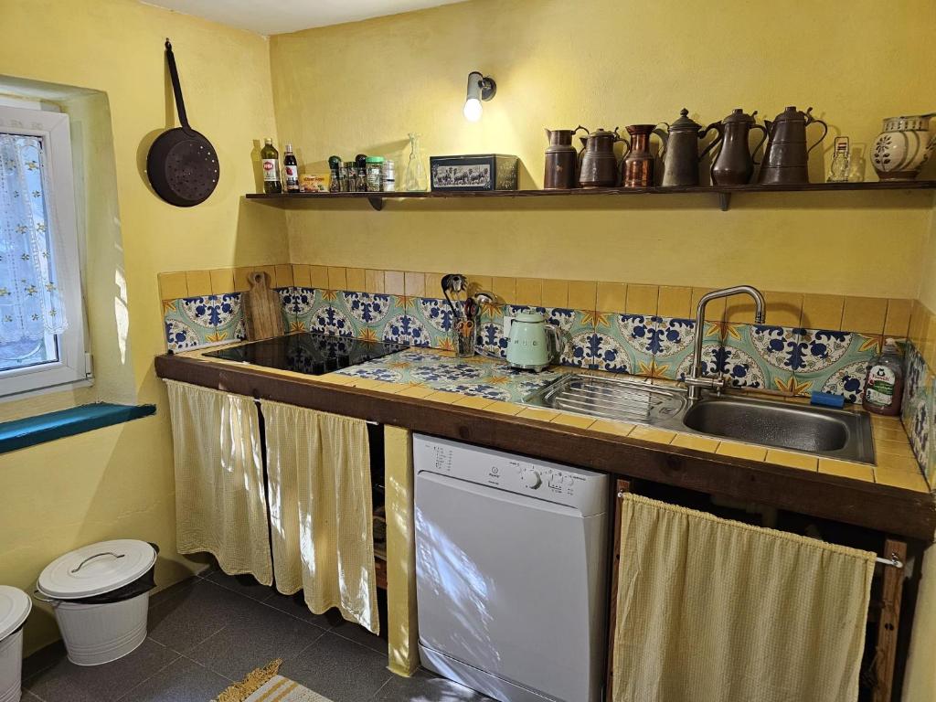 Kuchyň nebo kuchyňský kout v ubytování Apartment Ad Alta Obervellach