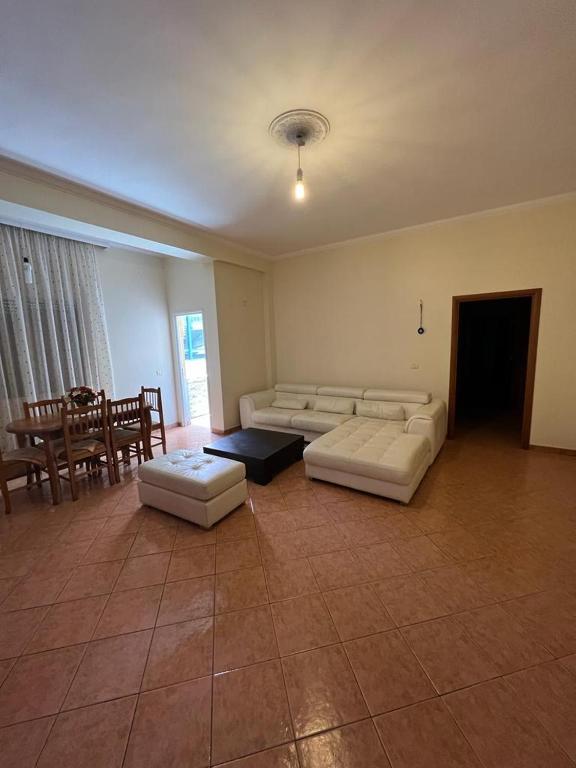 Rima sea view apartment - Imazhi 9