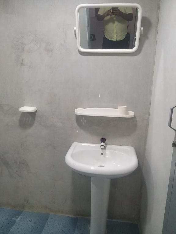 Koupelna v ubytování Dots bey beach cabana uppuveli