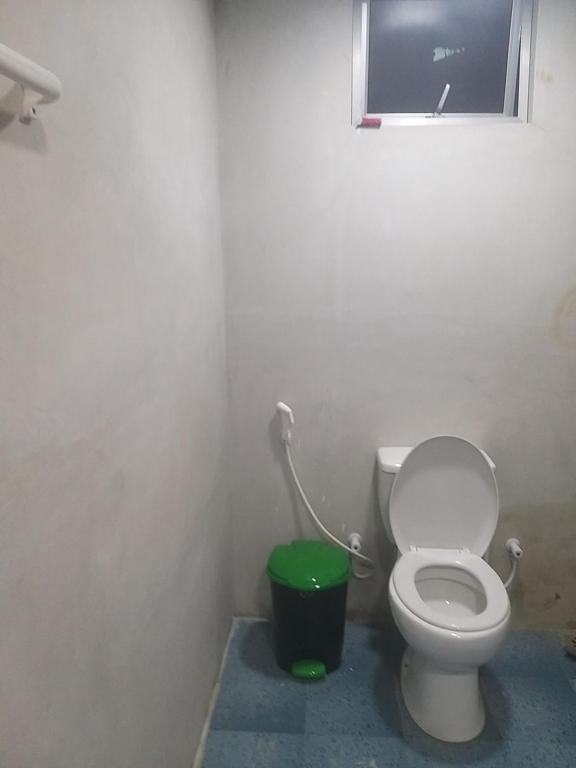 Koupelna v ubytování Dots bey beach cabana uppuveli