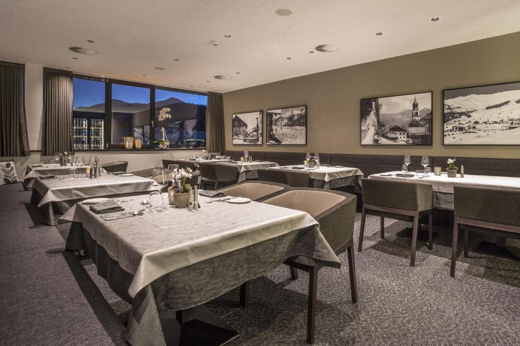 Reštaurácia alebo iné gastronomické zariadenie v ubytovaní Das Marent