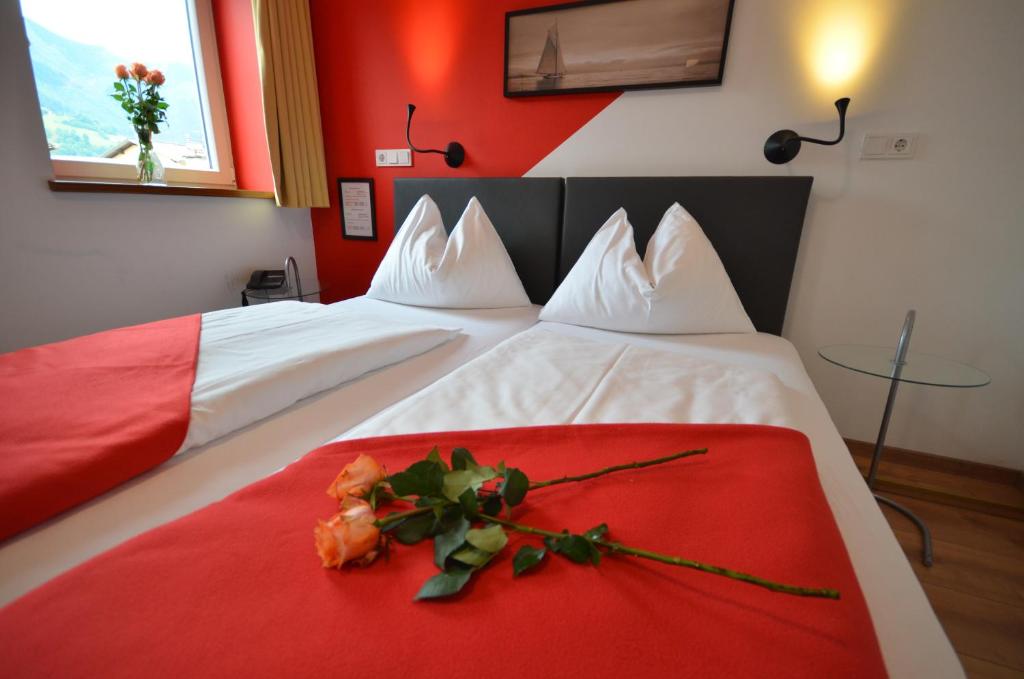 Voodi või voodid majutusasutuse Hotel Traube toas