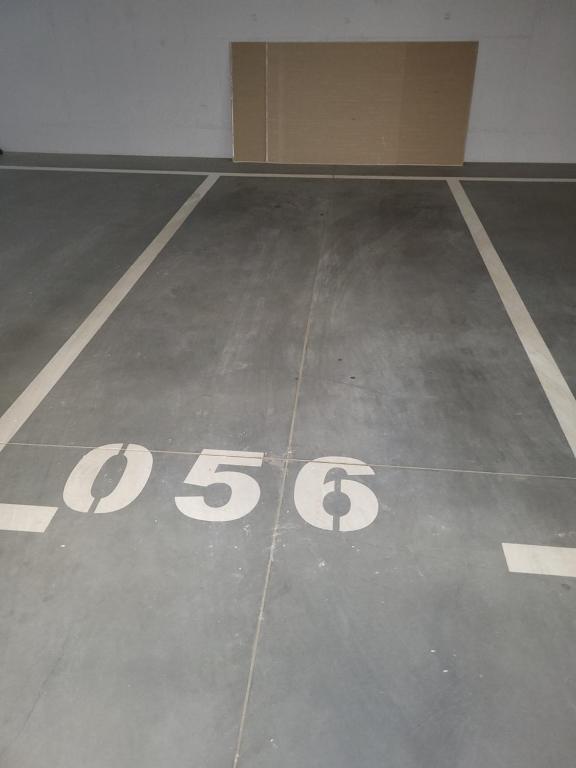 ApartWro 2th - City Square Railway Station, balcony, garage - 16