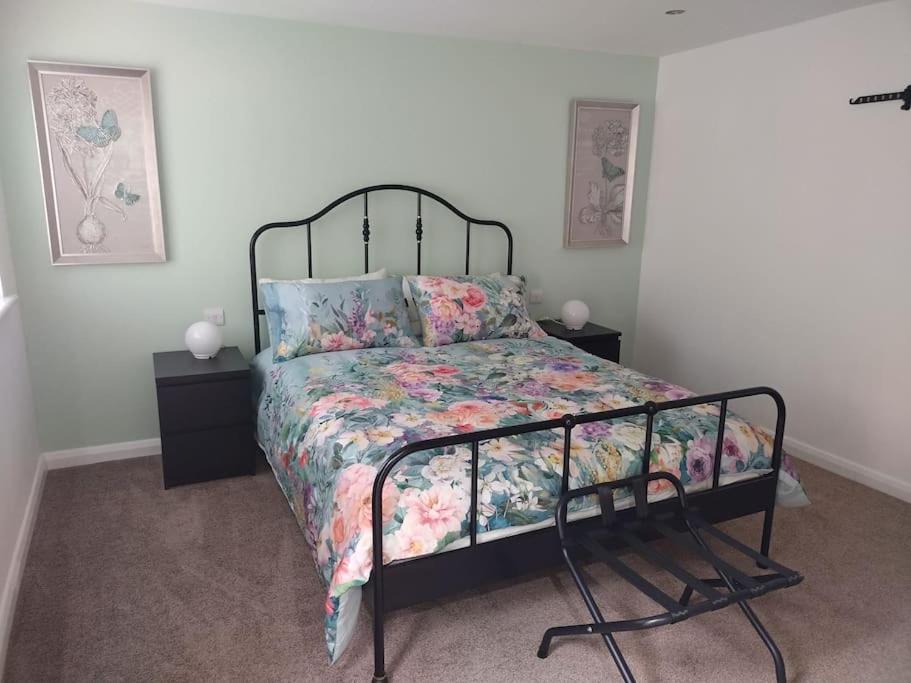 Postel nebo postele na pokoji v ubytování Drummacahan Lodge
