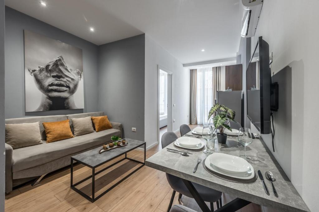 Brand New Comfy Apartment located in city center
