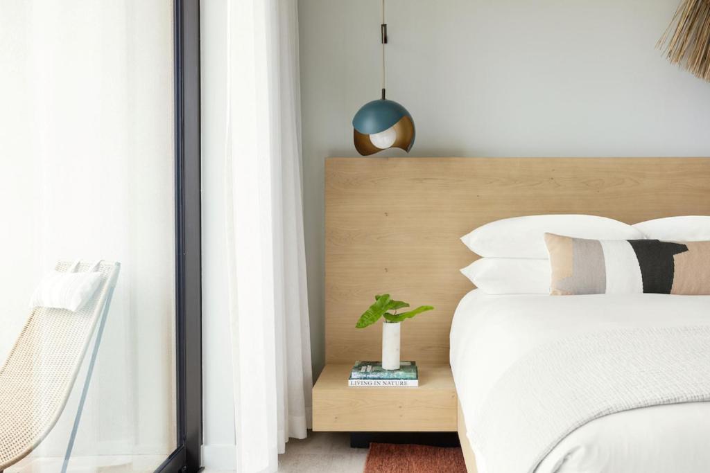 Hotel Indigo Grand Cayman by IHG photo 3
