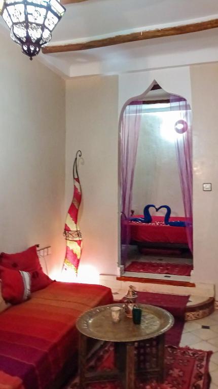 Postel nebo postele na pokoji v ubytování RIAD SULTAN Appart Marrakech