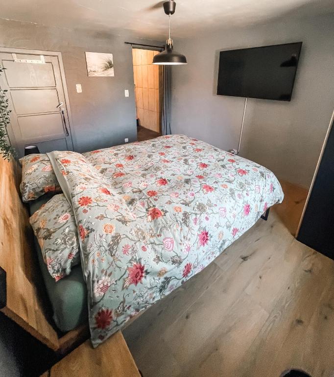 Postel nebo postele na pokoji v ubytování Le petit Broux