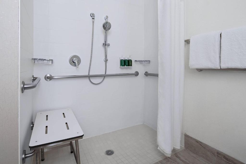 Koupelna v ubytování SpringHill Suites Scottsdale North