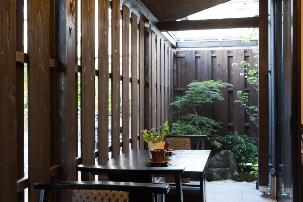Zahrada ubytování Ebisu Ryokan