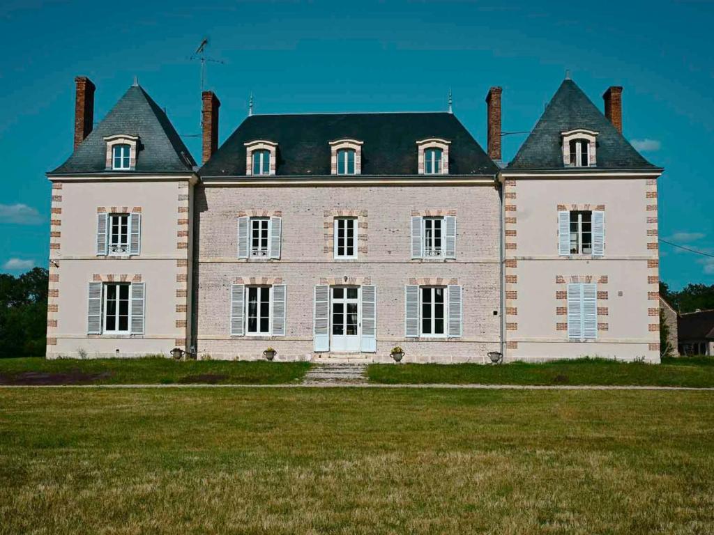 La Breteche-Le chateau - Housity