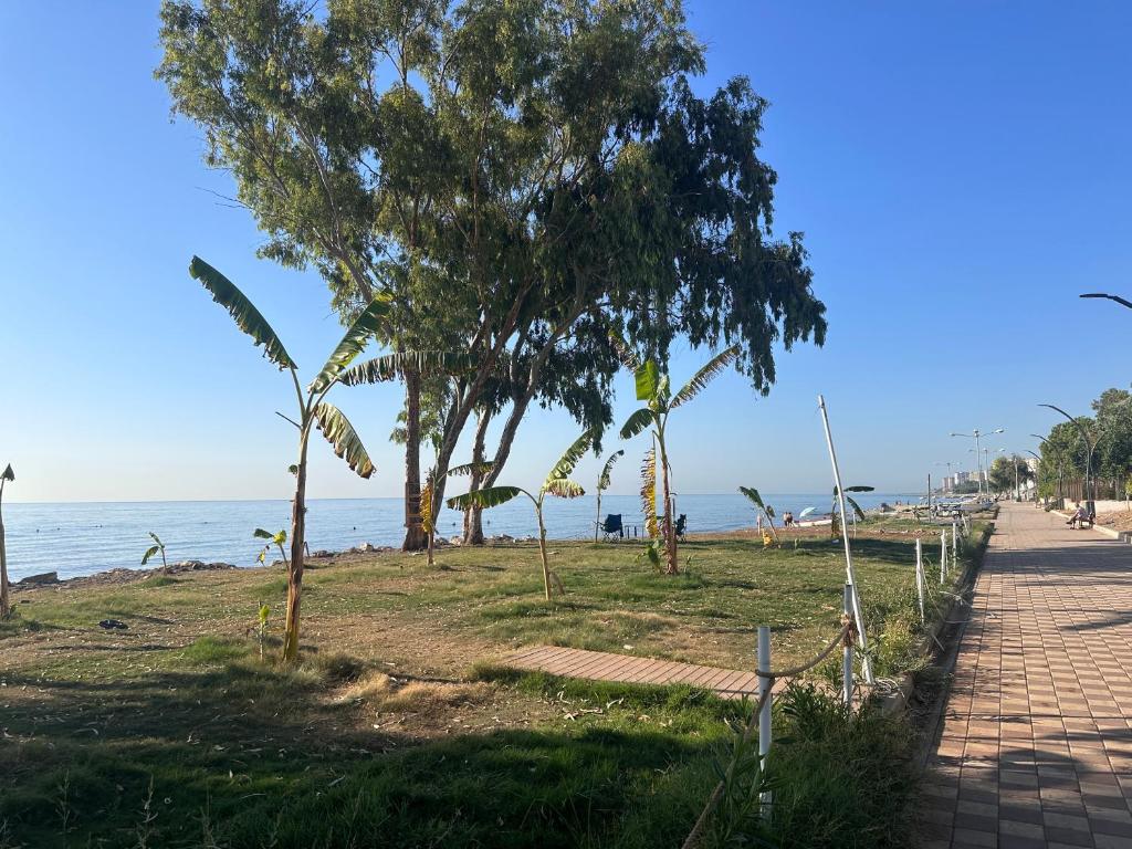 Fotografie z fotogalerie ubytování Deniz manzaralı, özel tasarımlı ev . v destinaci Mezitli
