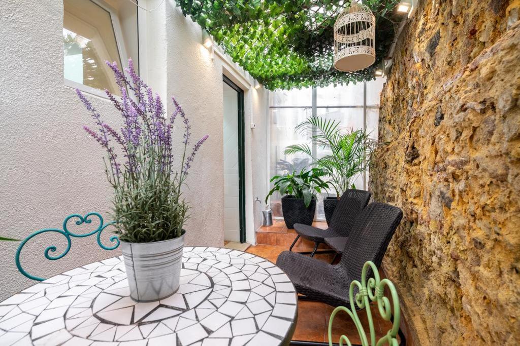 Posezení v ubytování Regueira Gold com terraço
