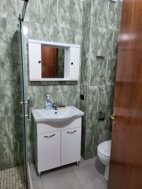 Sea View Apartment 65 - Image 8
