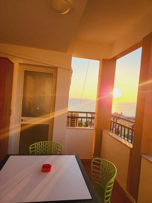 Sea View Apartment 65 - Image 6