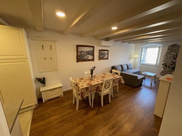 Kuchyň nebo kuchyňský kout v ubytování Apartment Concetta Cres