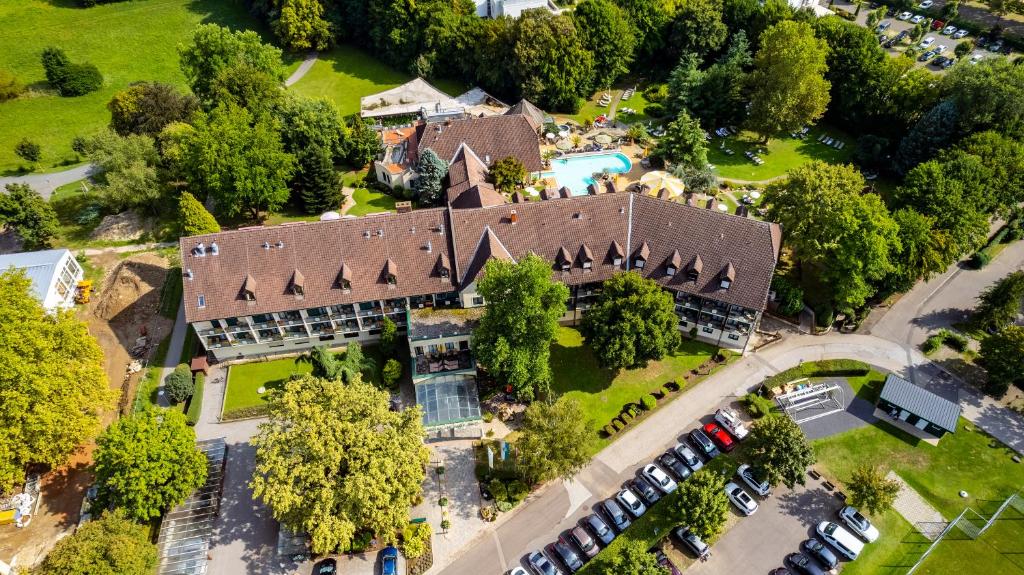 Letecký snímek ubytování Hotel im Park