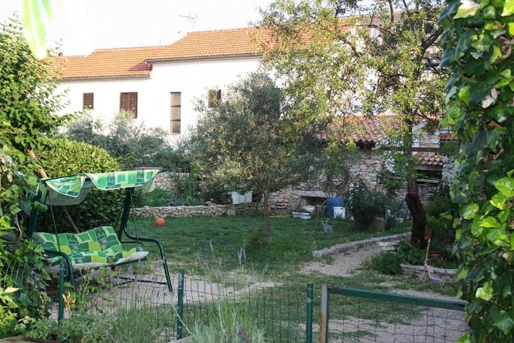 Ogród w obiekcie Apartment Krianca