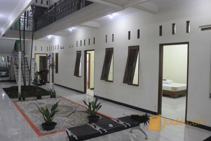 Fotografie z fotogalerie ubytování Solo Nadamax City Guest House Syariah v destinaci Bonorejo