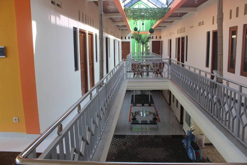 Fotografie z fotogalerie ubytování Solo Nadamax City Guest House Syariah v destinaci Bonorejo