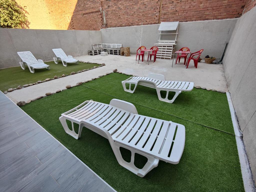 PENSION IRATI - Double Room With Shared Bathroom