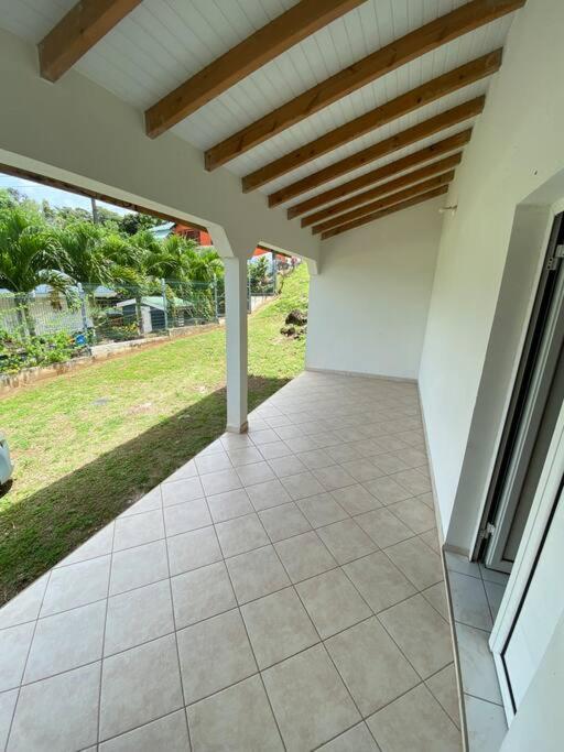 En balkong eller terrasse p&aring; Jolie maison cr&eacute;ole - Vue sur Les Saintes