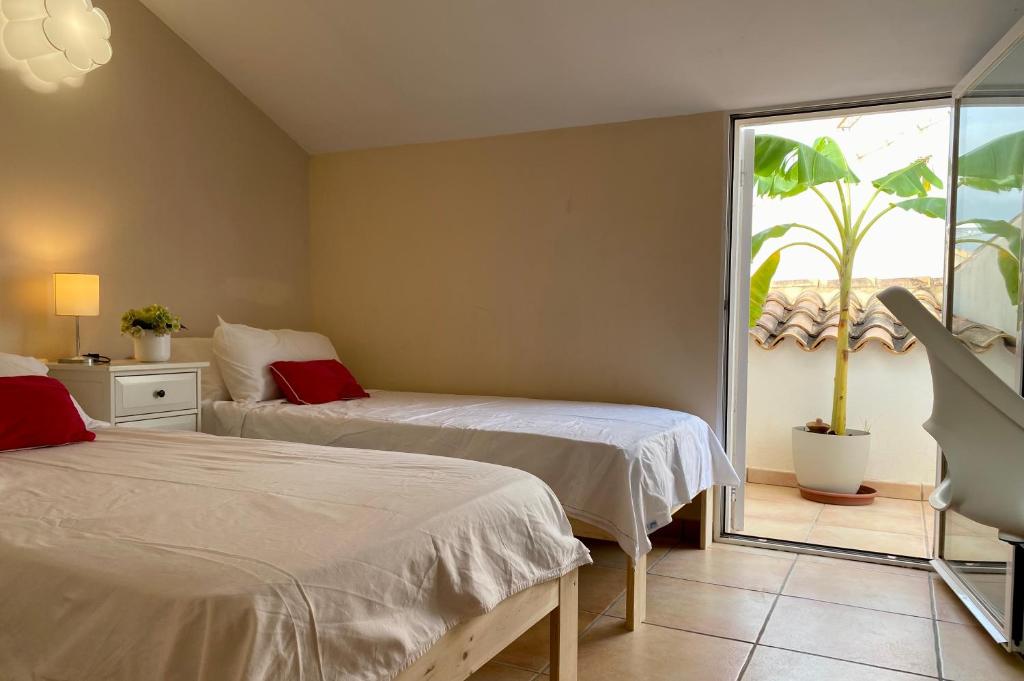 Posteľ alebo postele v izbe v ubytovaní Penthouse with amazing terrace and Altea sea views