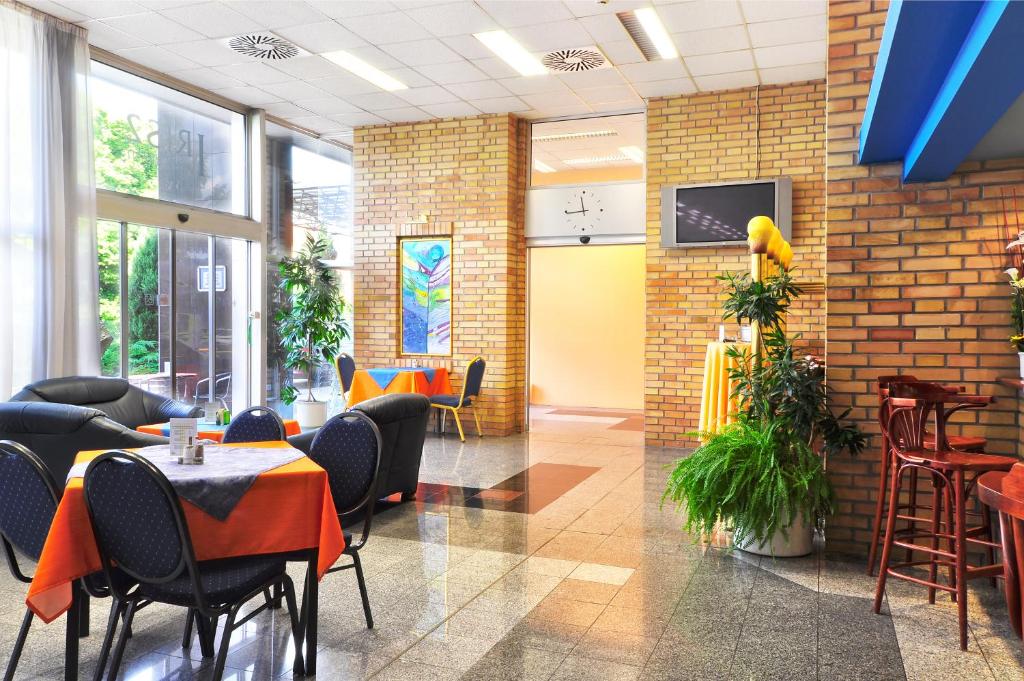 Olympik Tristar - Resim 3