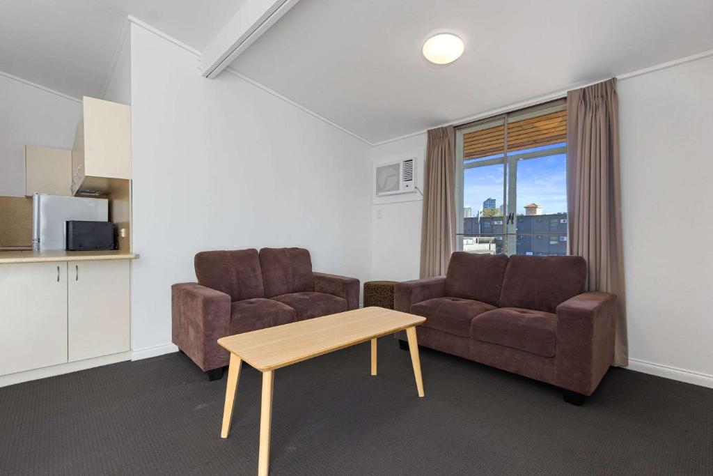 Kuchyň nebo kuchyňský kout v ubytování Econo Lodge East Adelaide