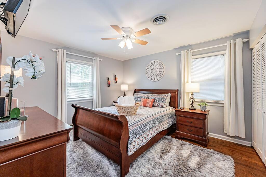Kelly's Comfortable Quinton Home - Huis Met Drie Slaapkamers