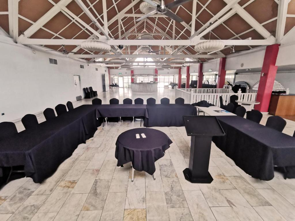 Ramada By Wyndham Cairns City Centre - Resim 16