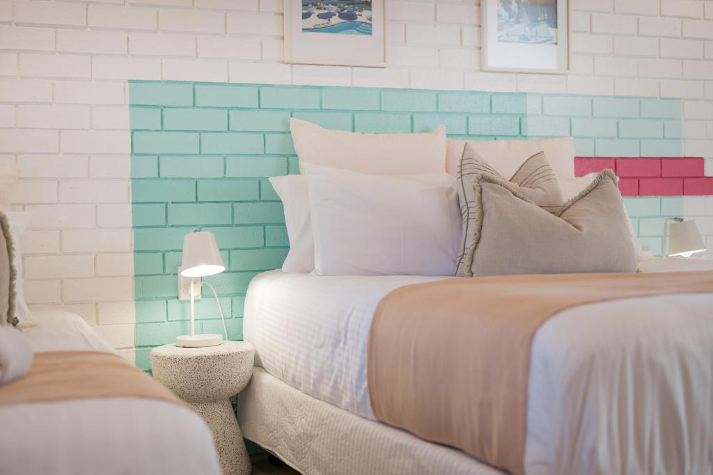 The Med Crescent Head - Double Or Twin Room With Private Bathroom