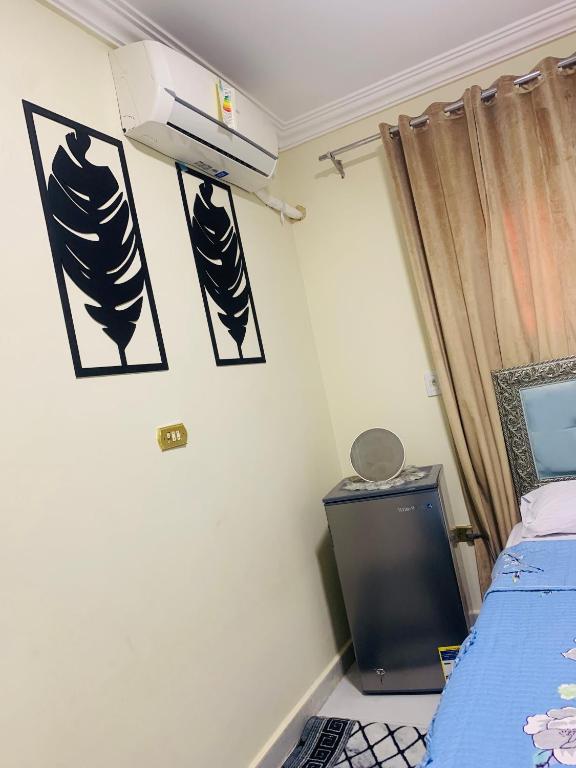 LOAY PYRAMIDS VIEW - 7