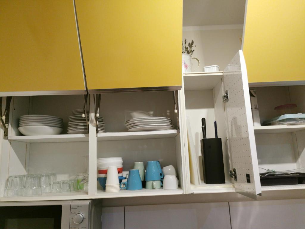 A cozinha ou cozinha compacta de Zimmervermietung LanNik