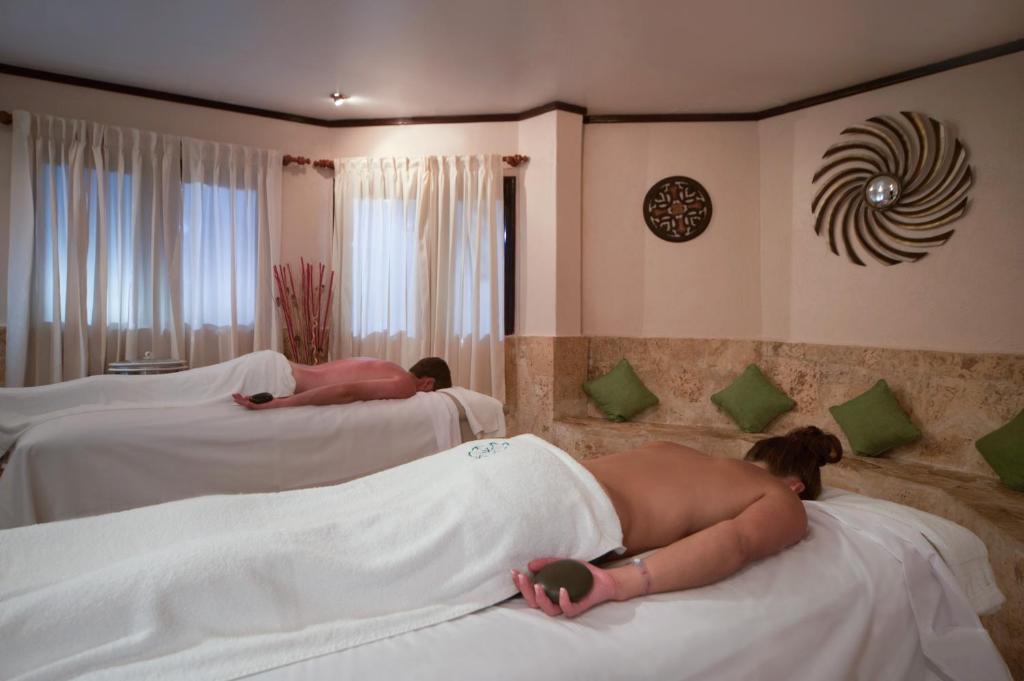 Postel nebo postele na pokoji v ubytování Punta Cana Princess Adults Only - All Inclusive