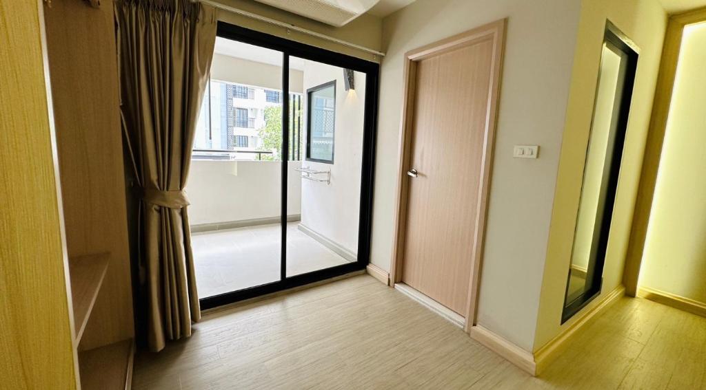 Fotografie z fotogalerie ubytování O2 Luxury Hotel v destinaci Bang Phli