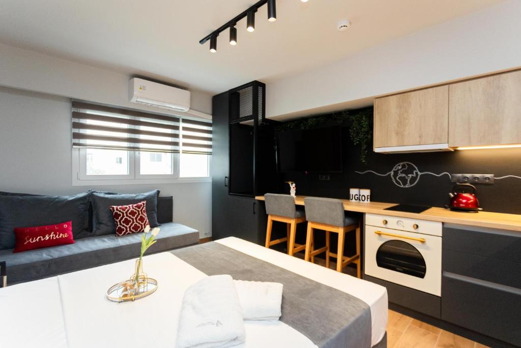 Valaoritou 3 Luxury Rooms - 17