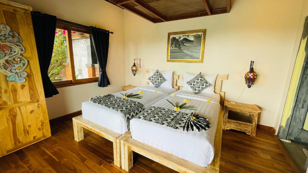 Sri Lestari Banyuatis - 12