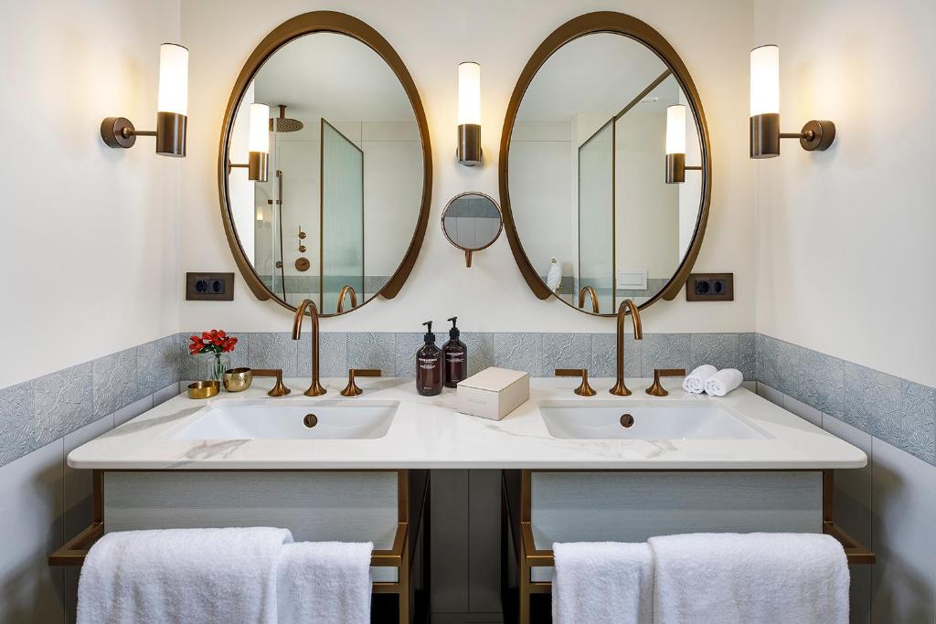 Small Luxury Hotel Ambassador Zurich - Resim 44