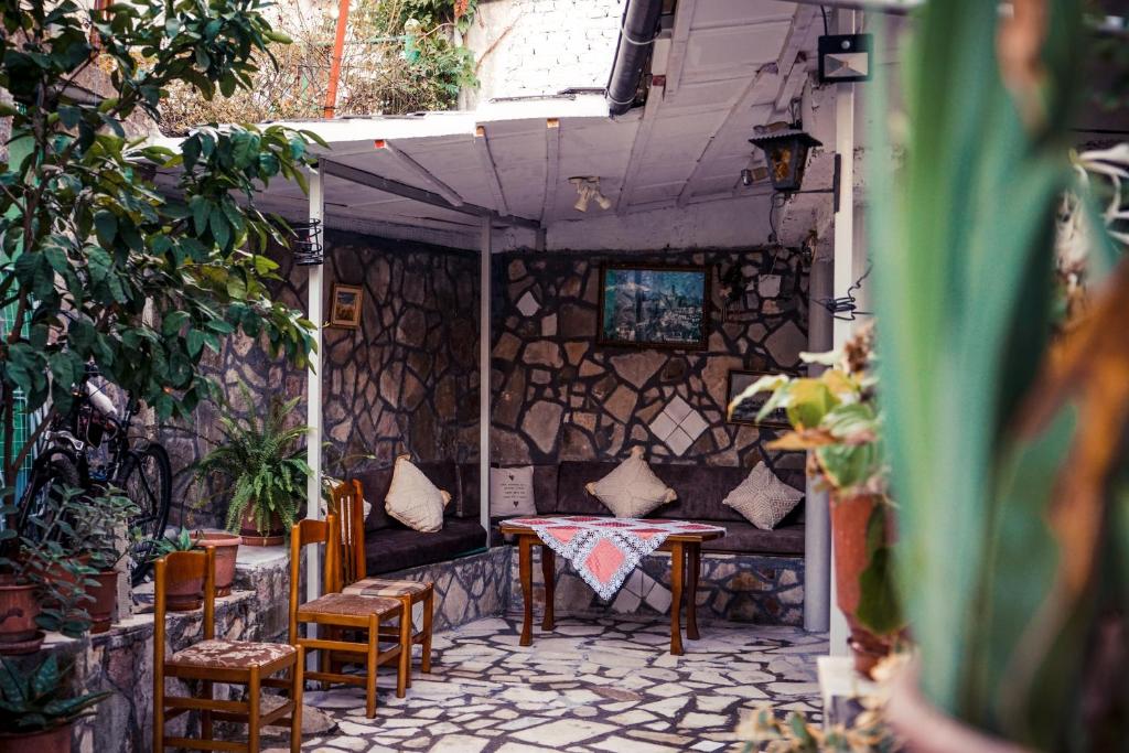 Fotografie z fotogalerie ubytování Guesthouse Arber v destinaci Gjirokastër